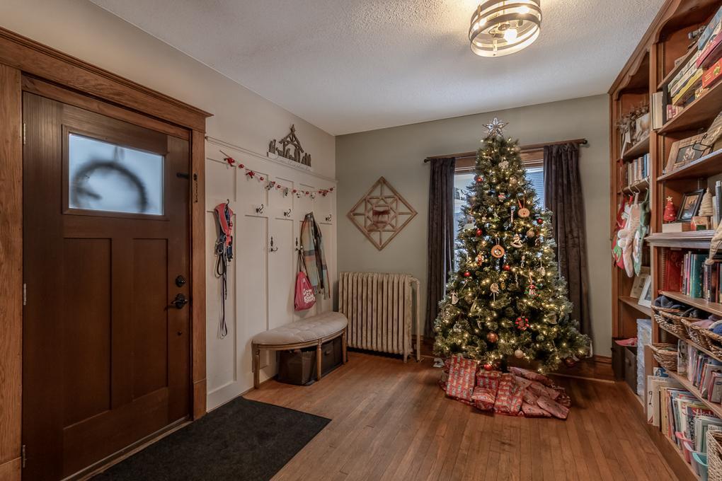 522 Record Street Mankato, MN 56001 - Photo 2 of 36