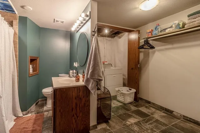 $239,000 | 522 Record Street, Mankato, MN 56001