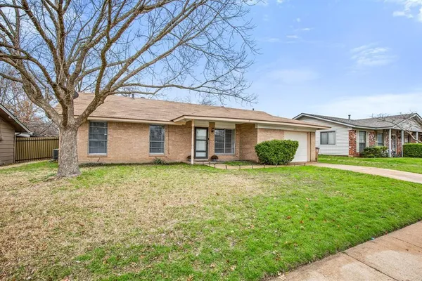 $305,000 | 405 East Grady Drive, Austin, TX 78753