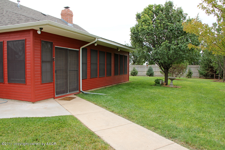 11900 Dowell Road Amarillo, TX 79119 - Photo 52 of 71 Backyard