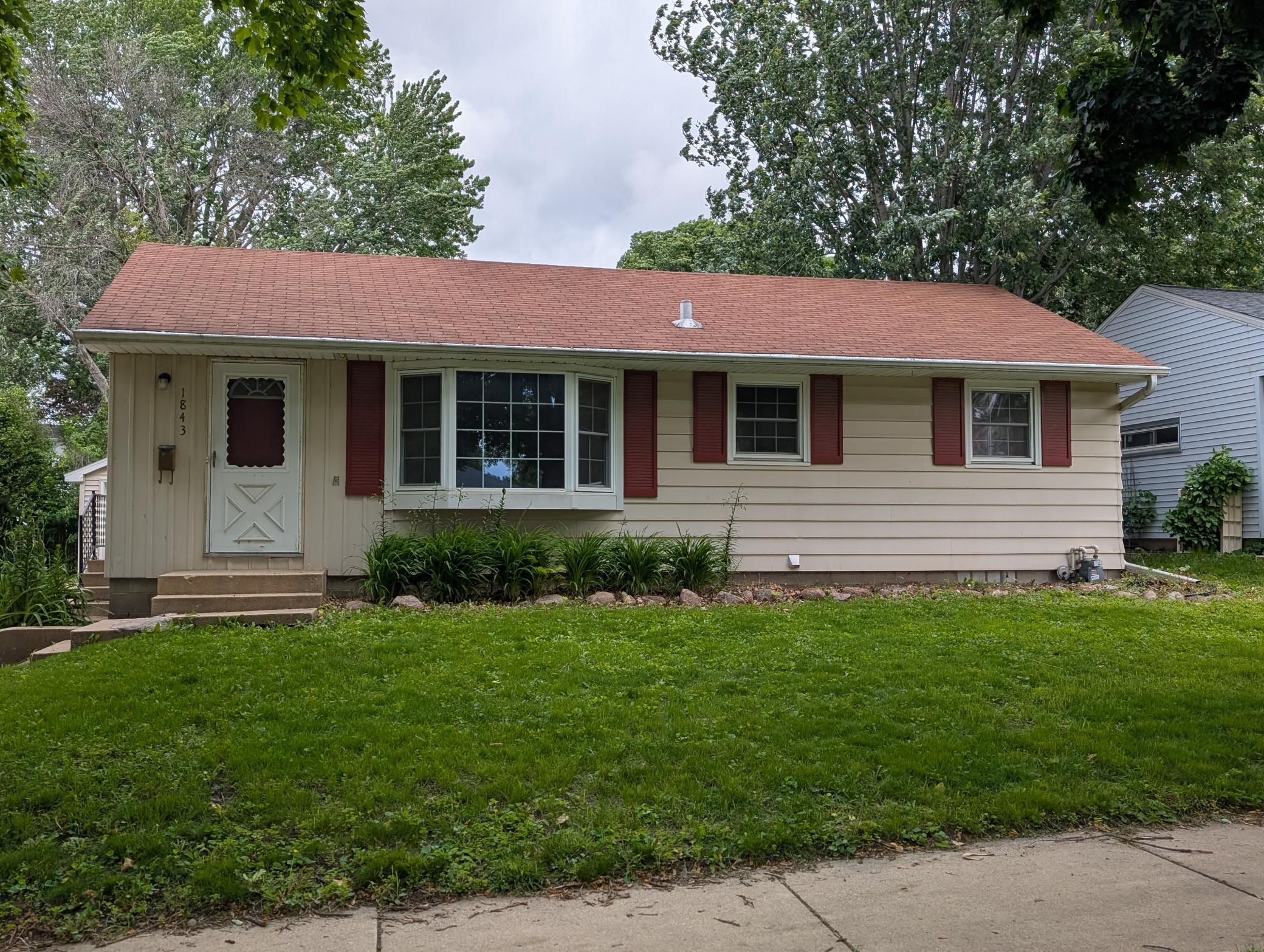 1843 17th Street Northwest Rochester, MN 55901 - Photo 1 of 1 Gallery Image 1