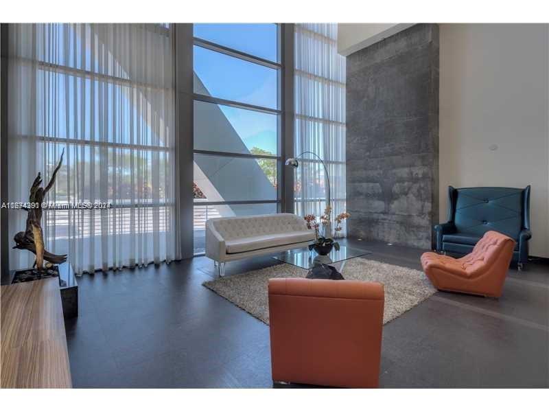 888 Biscayne Boulevard, Unit 1811 Miami, FL 33132 - Photo 19 of 22