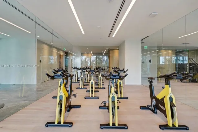 $540,000 | 888 Biscayne Boulevard, Unit 1811, Miami, FL 33132