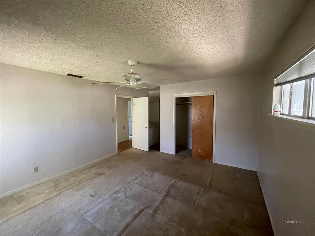 1100 Poe Street Azle, TX 76020 - Photo 14 of 18