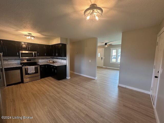 414 Reed Lane Eastview, KY 42732 - Photo 3 of 37 IMG_4149