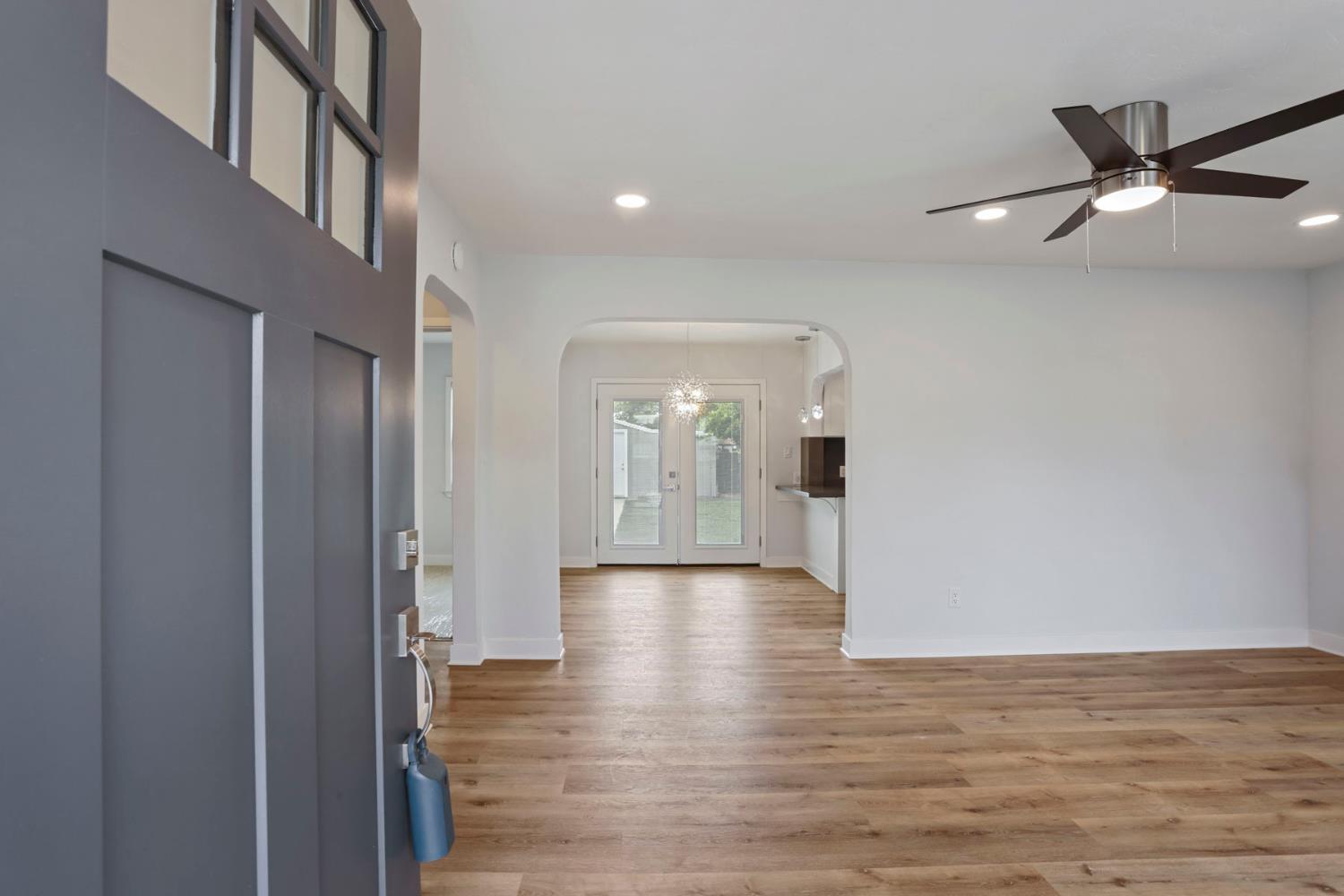 1834 Maria Court Modesto, CA 95354 - Photo 6 of 55