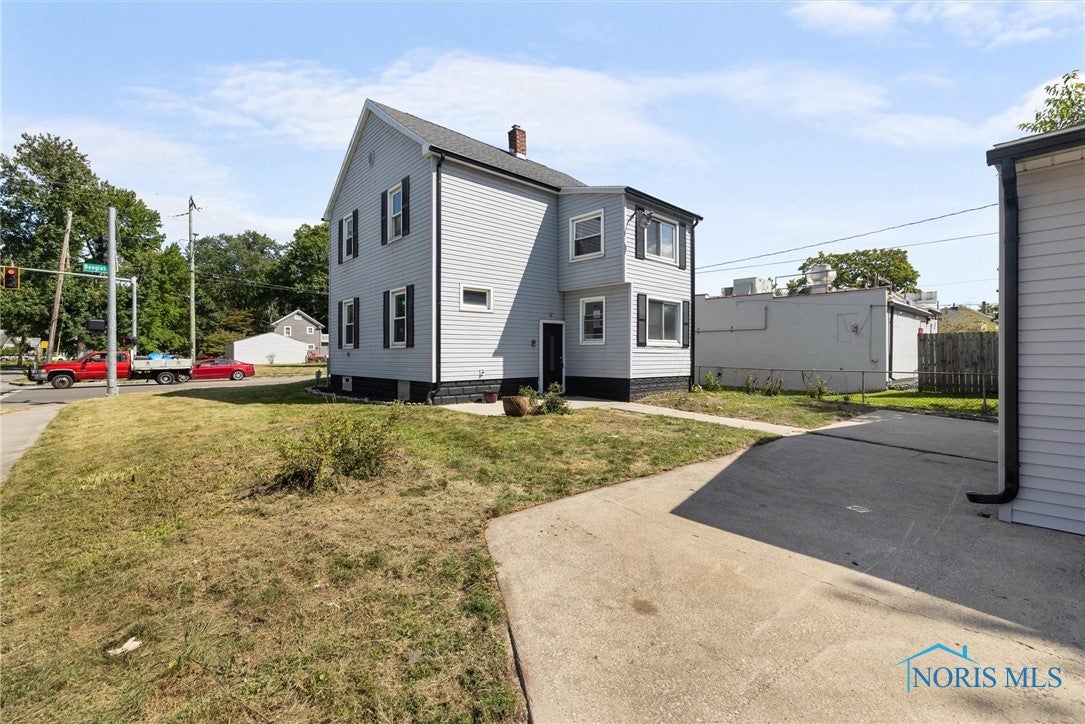 4251 Douglas Road Toledo, OH 43613 - Photo 38 of 41 Gallery Image 38