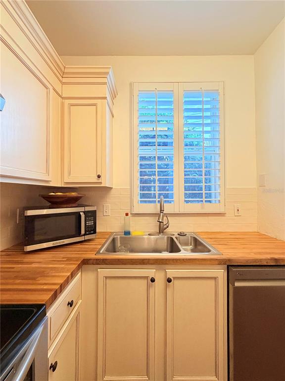 3521 Southwest 30th Way, Unit 105 Gainesville, FL 32608 - Photo 9 of 48