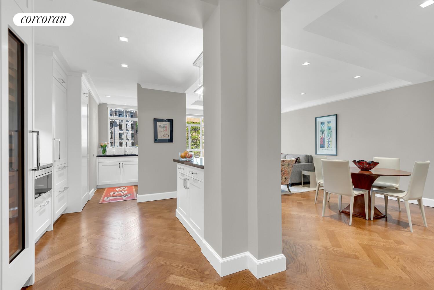 140 Riverside Drive, Unit 9M Manhattan, NY 10024 - Photo 5 of 10