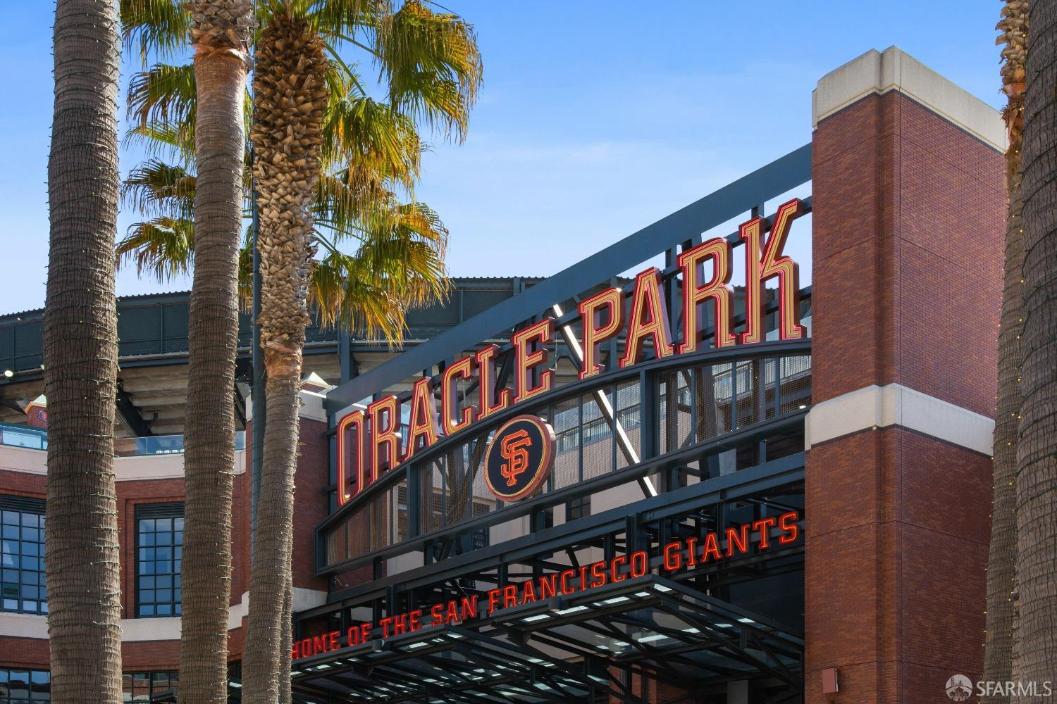328 Harriet Street San Francisco, CA 94103 - Photo 36 of 41 a street sign on a pole on a street