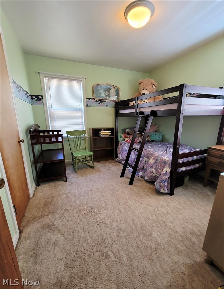 4209 Verona Road Cleveland, OH 44121 - Photo 12 of 19