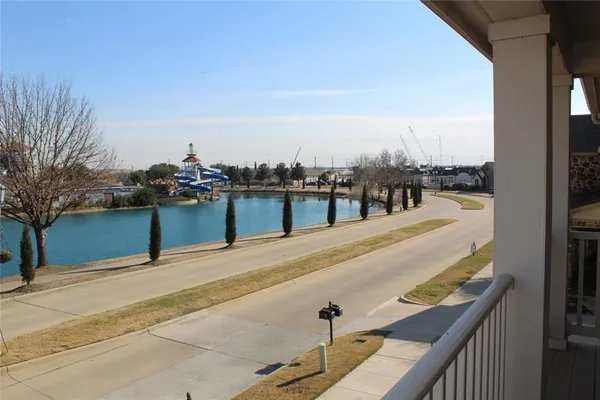 $2,750 | 829 Dogwood Trail, Aubrey, TX 76227