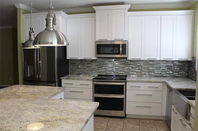 $2,750 | 829 Dogwood Trail, Aubrey, TX 76227