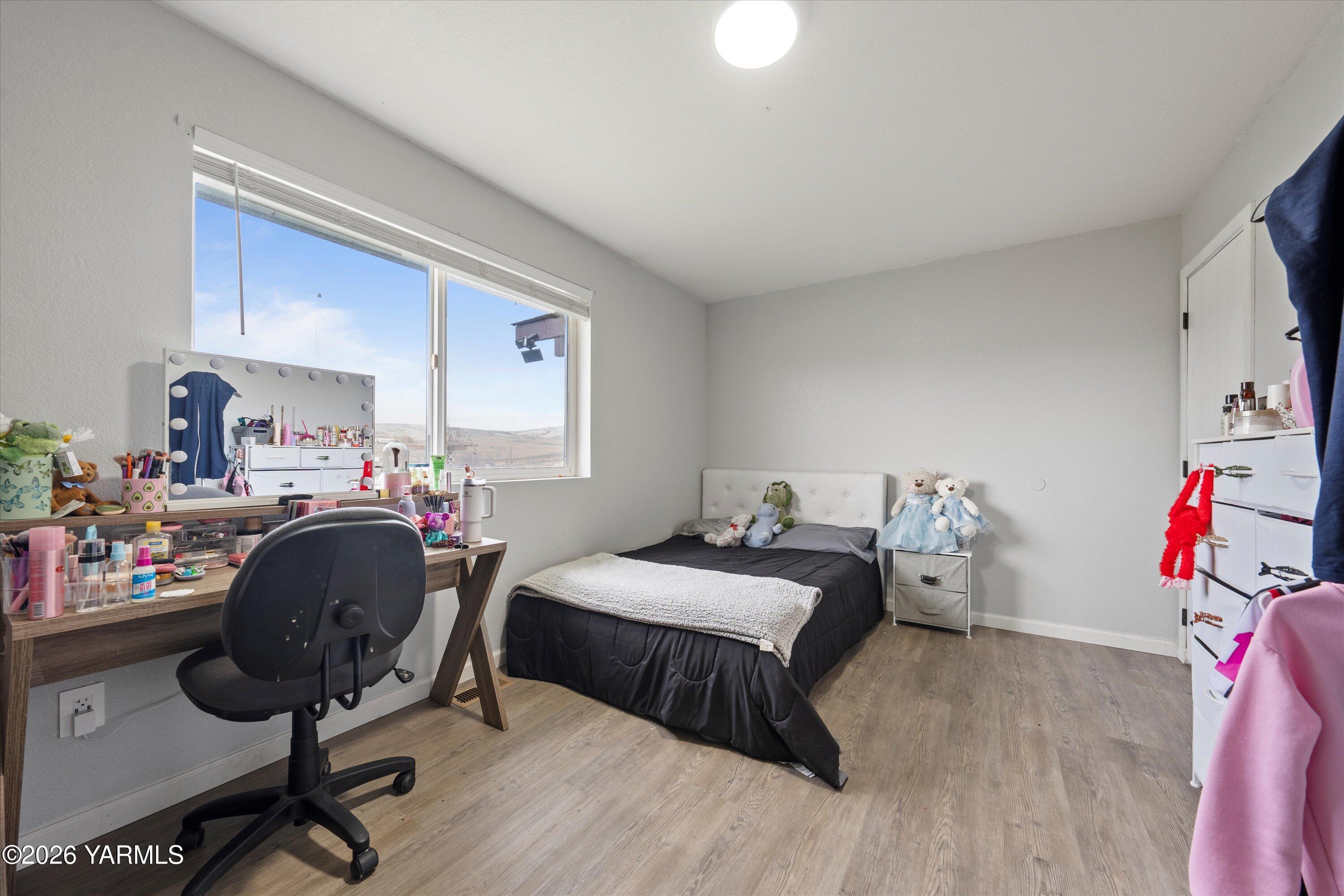 460 Sun Acres Road Zillah, WA 98953 - Photo 17 of 45 460 Sun Acres Rd 6