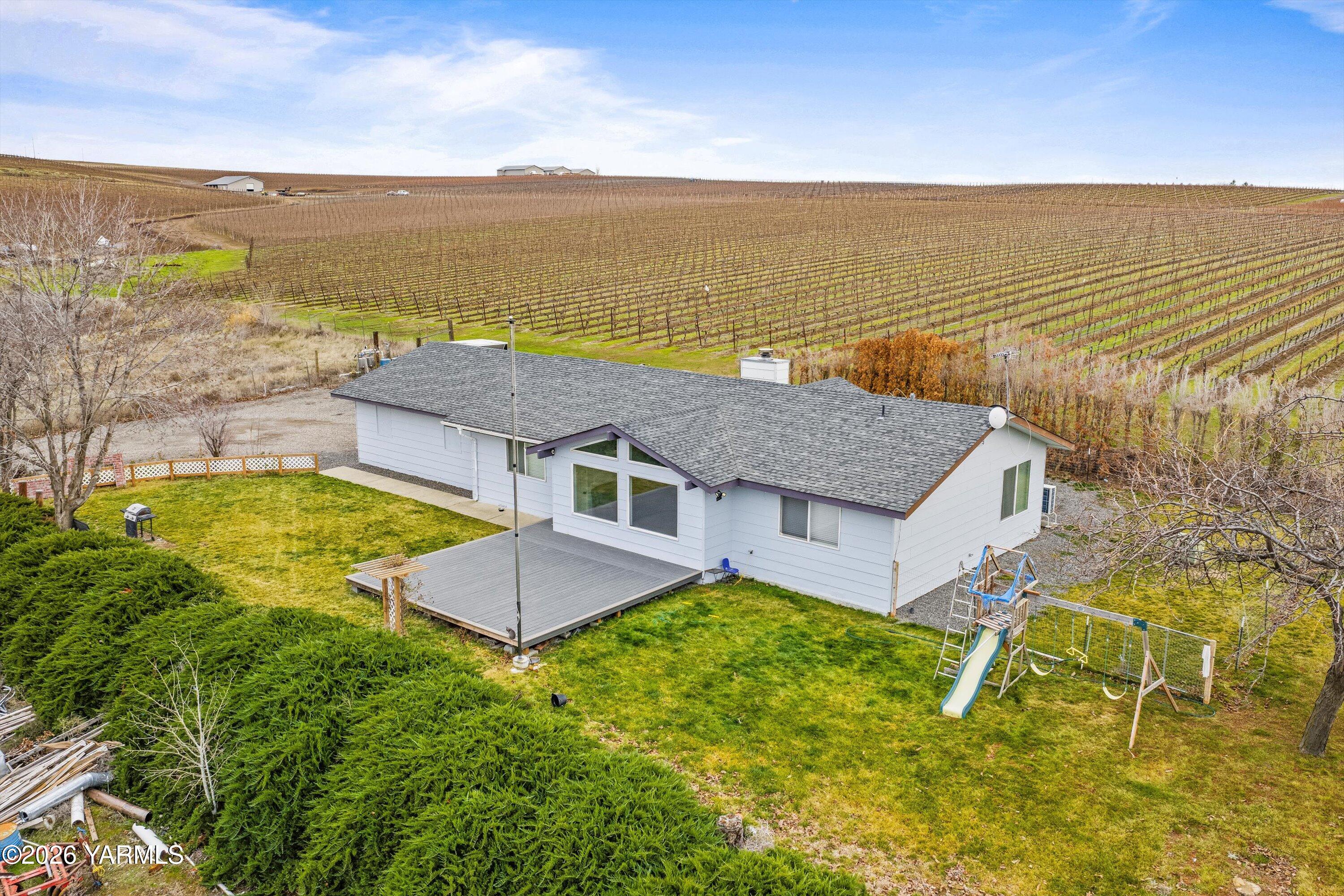 460 Sun Acres Road Zillah, WA 98953 - Photo 33 of 45 460 Sun Acres Rd 2