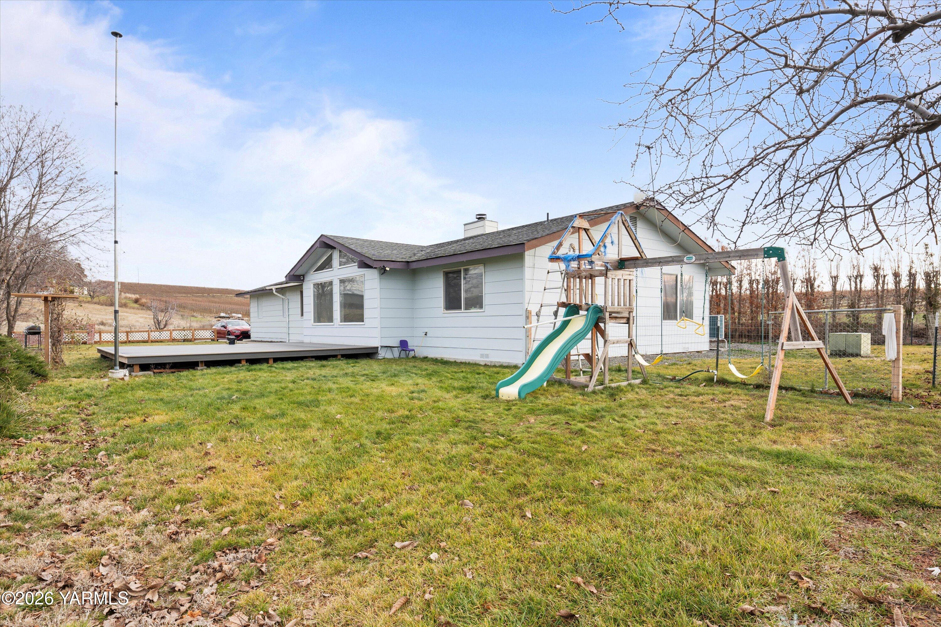 460 Sun Acres Road Zillah, WA 98953 - Photo 34 of 45 460 Sun Acres Rd 34
