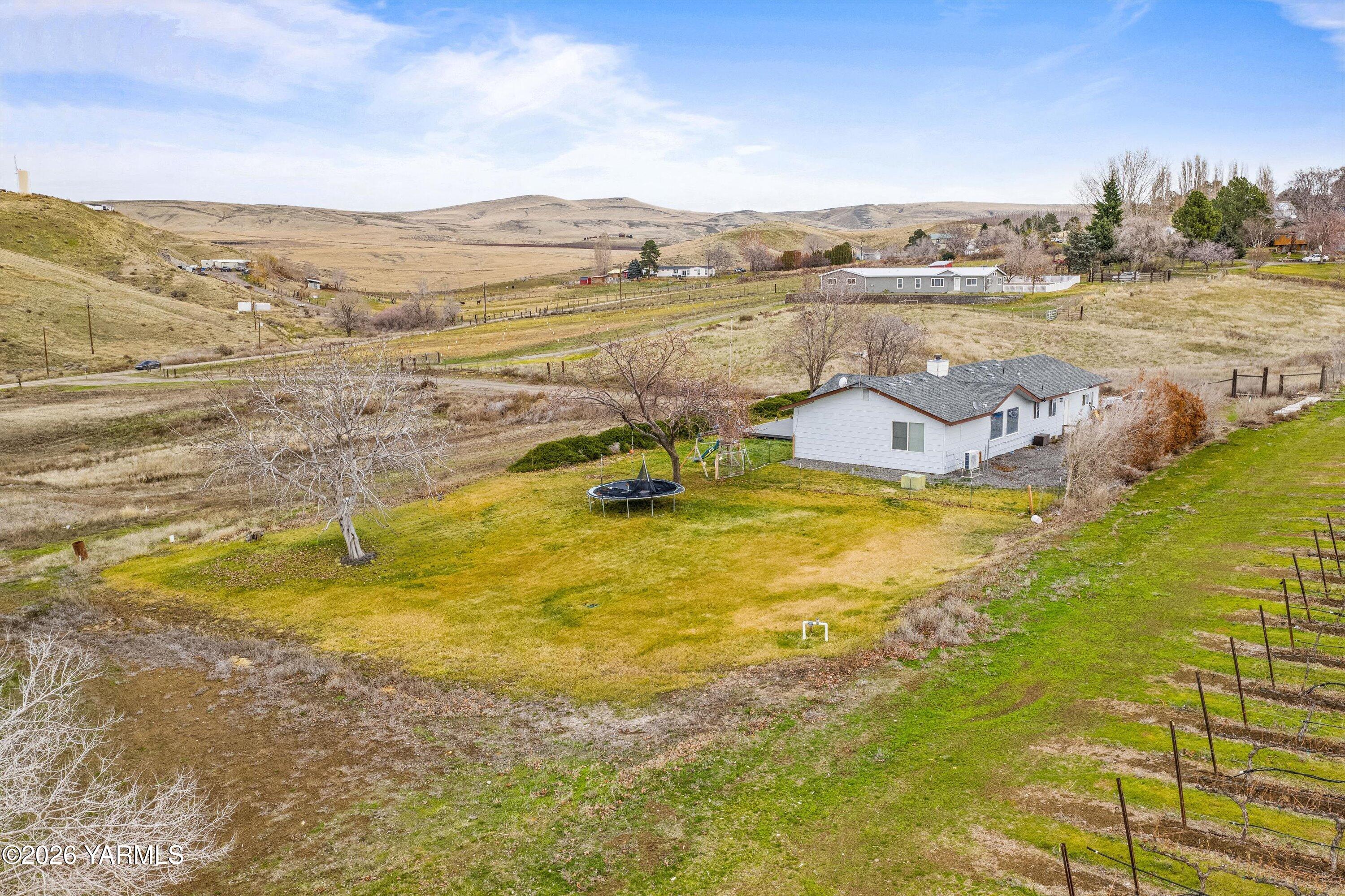 460 Sun Acres Road Zillah, WA 98953 - Photo 35 of 45 460 Sun Acres Rd 39