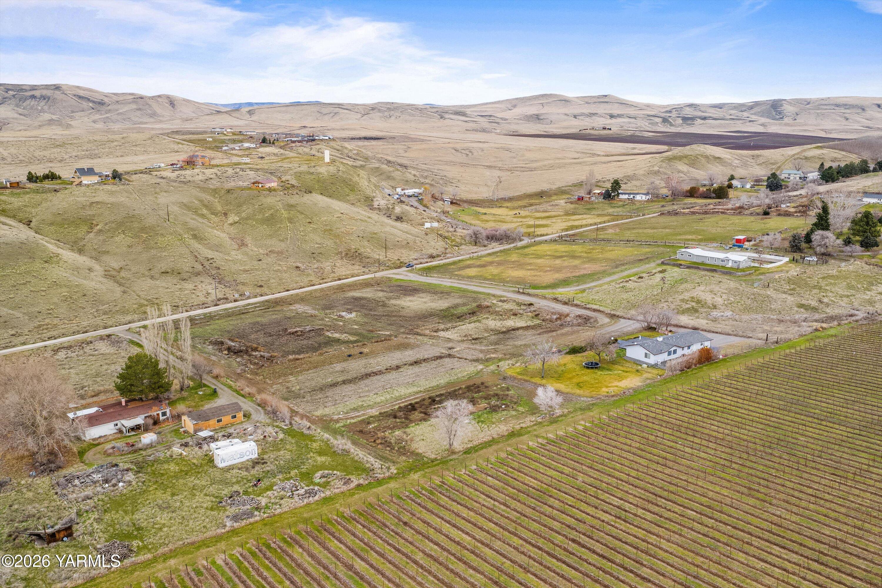 460 Sun Acres Road Zillah, WA 98953 - Photo 39 of 45 460 Sun Acres Rd 43