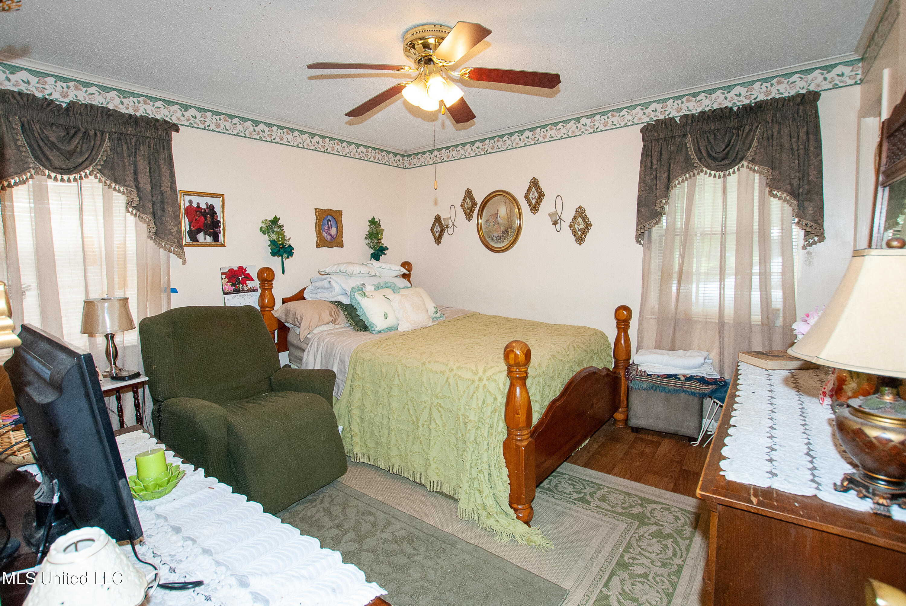 5601 Frederick Street Moss Point, MS 39563 - Photo 10 of 12 DSC_0087