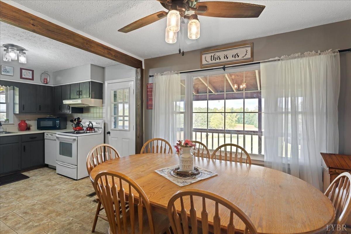 2352 Red Oak School Road Concord, VA 24538 - Photo 9 of 37 Gallery Image 9