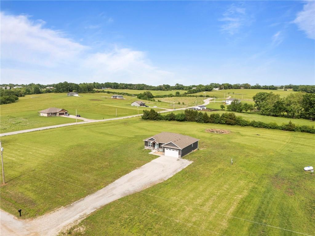 305 Southwest 11th Road Warrensburg, MO 64093 - Photo 62 of 64