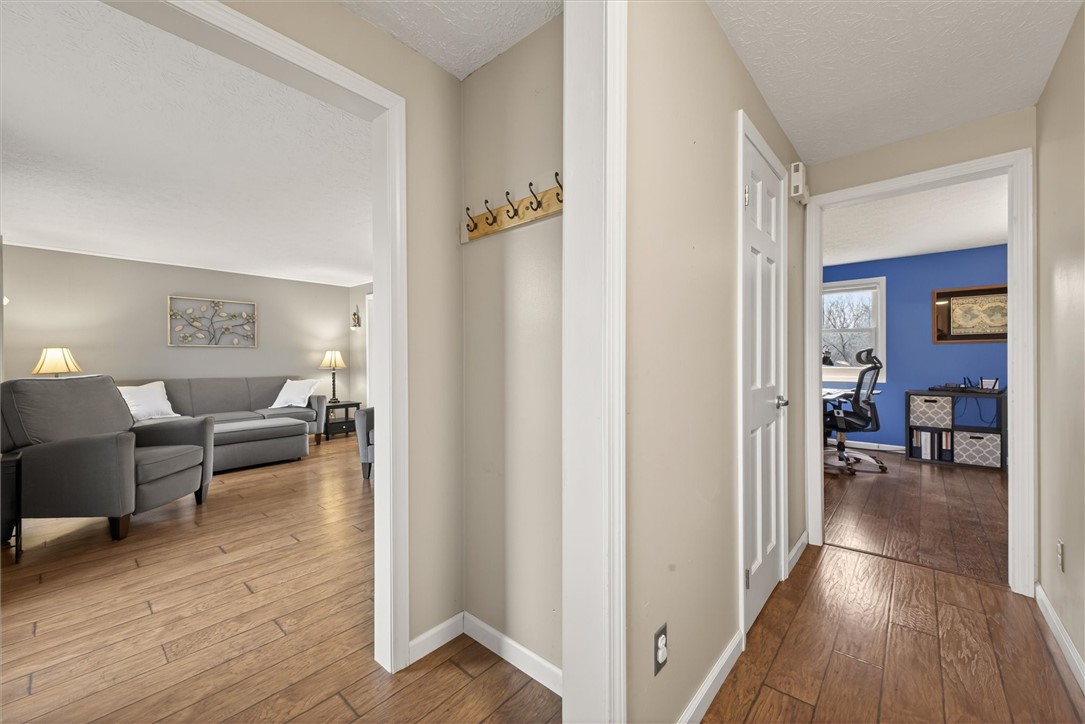 532 Parma Center Road Parma, NY 14468 - Photo 5 of 27