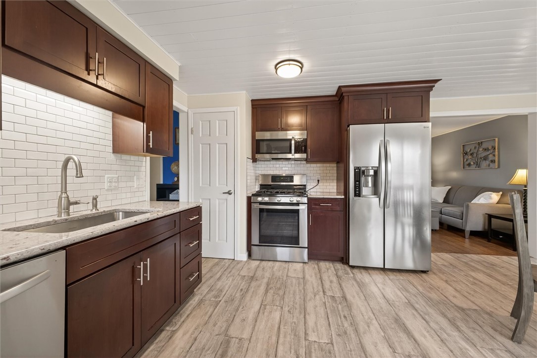 532 Parma Center Road Parma, NY 14468 - Photo 7 of 27