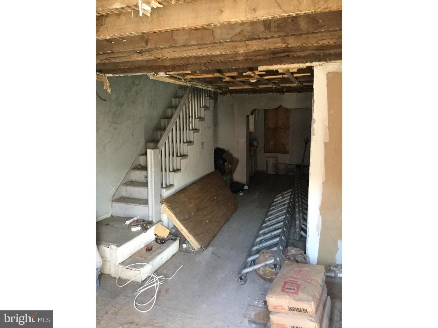 437 Greenwich Street Philadelphia, PA 19147 - Photo 2 of 2