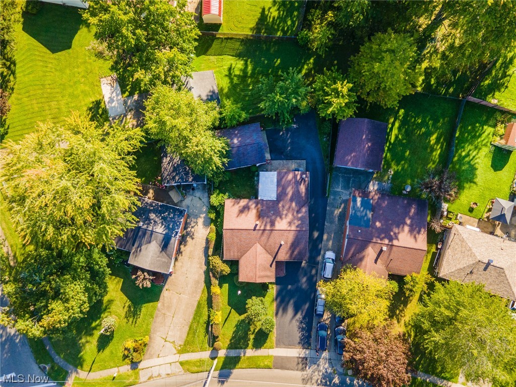 4433 Burkey Road Youngstown, OH 44515 - Photo 26 of 28 View of drone / aerial view