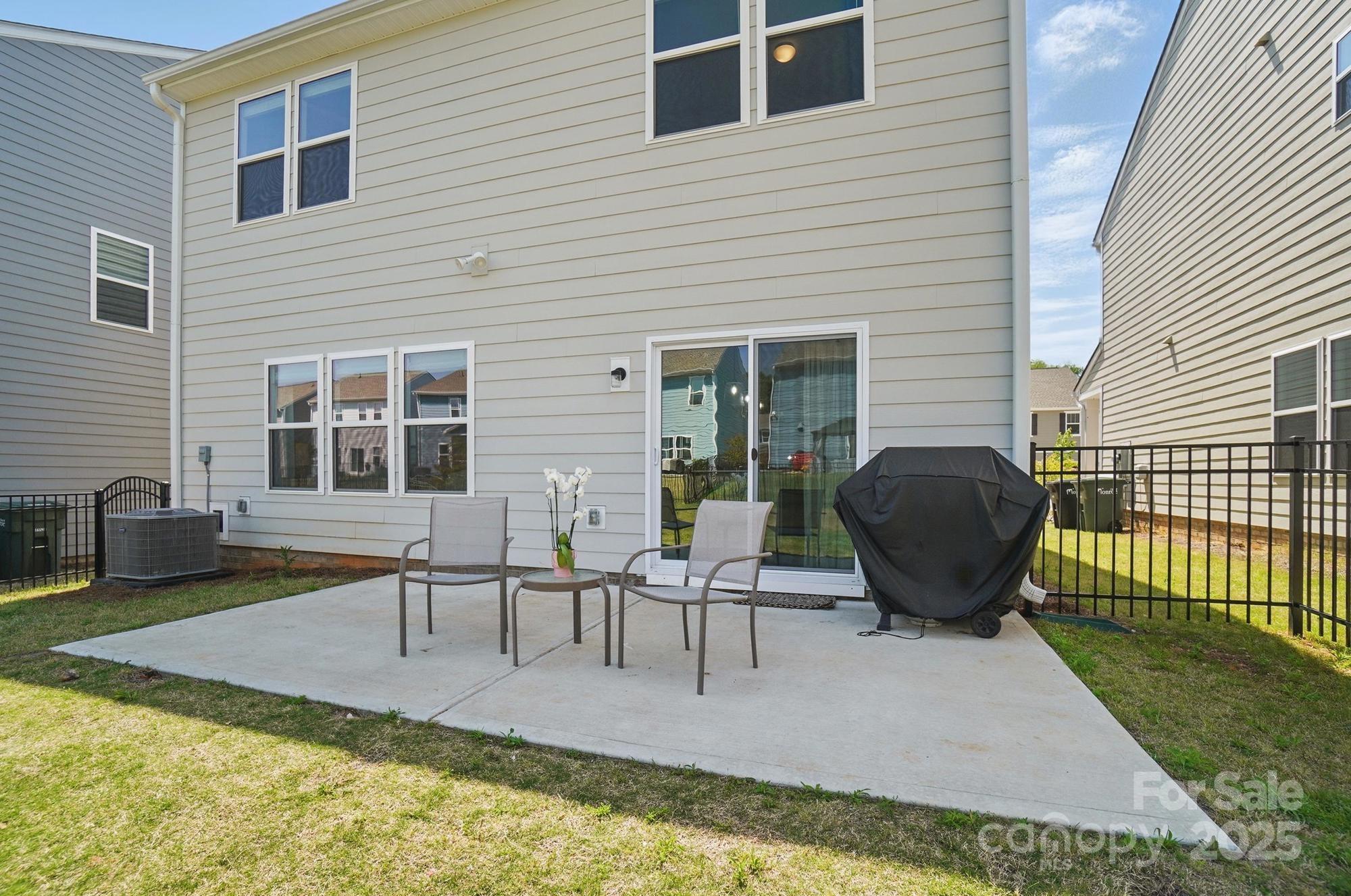 637 Scotch Meadows Loop Monroe, NC 28110 - Photo 25 of 30 a swimming pool view with a outdoor seating