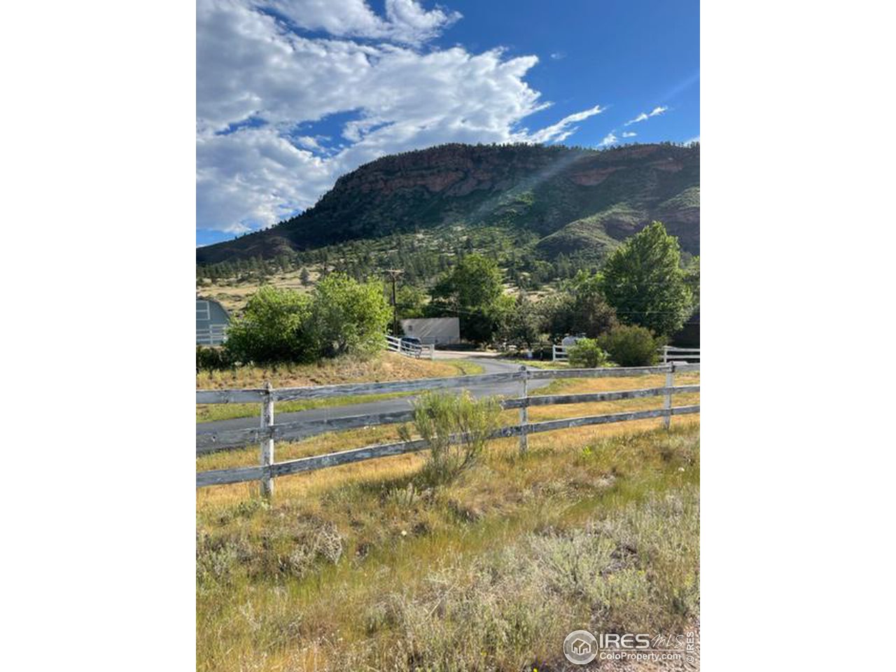 2157 Apple Valley Road Lyons, CO 80540 - Photo 3 of 3