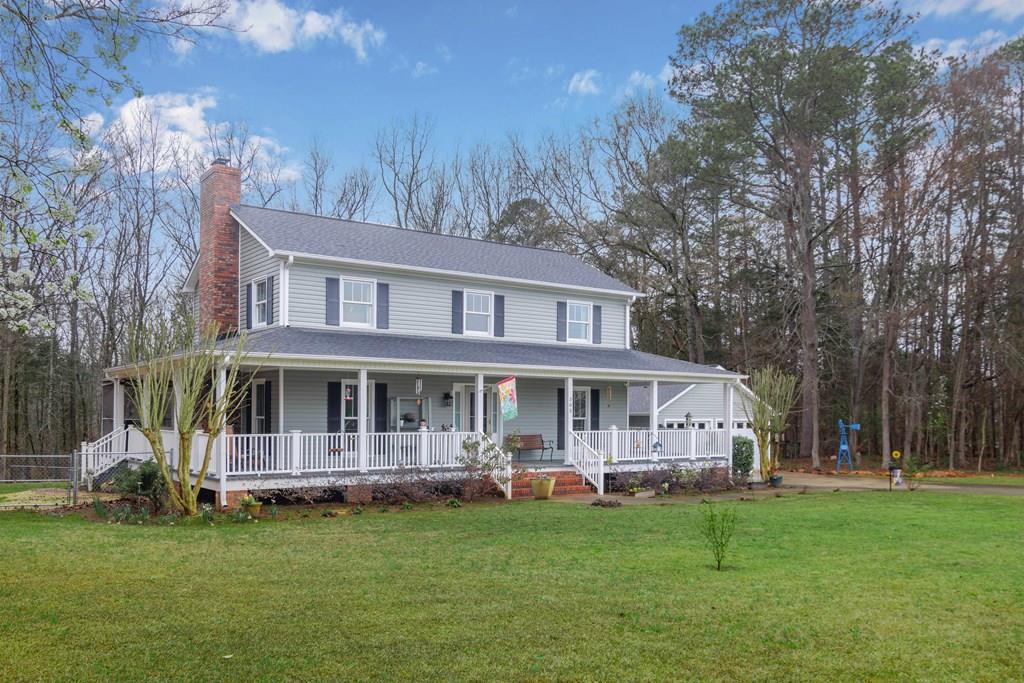 305 Farmdale Road Hodges, SC 29653 - Photo 2 of 47