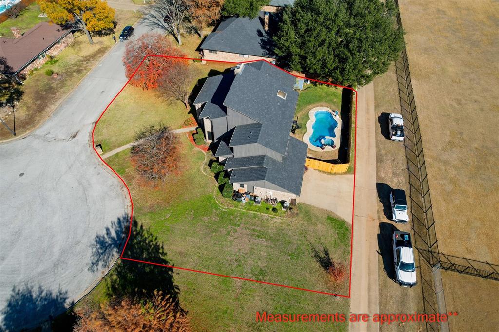404 Laurel Trail North Terrell, TX 75160 - Photo 38 of 39 an aerial view of a house with outdoor space and swimming pool