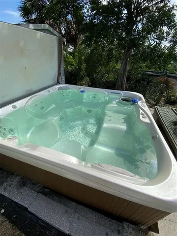 $339,000 | 117 Arlington Court Northeast, Port Charlotte, FL 33952