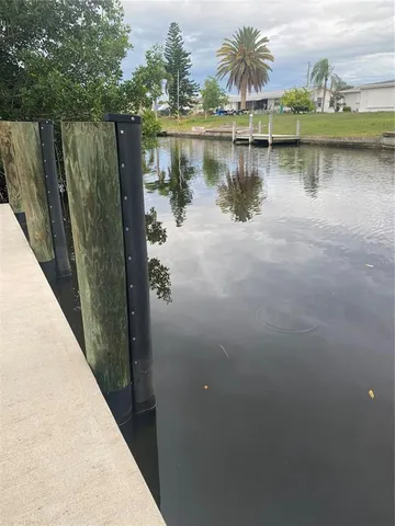 $339,000 | 117 Arlington Court Northeast, Port Charlotte, FL 33952