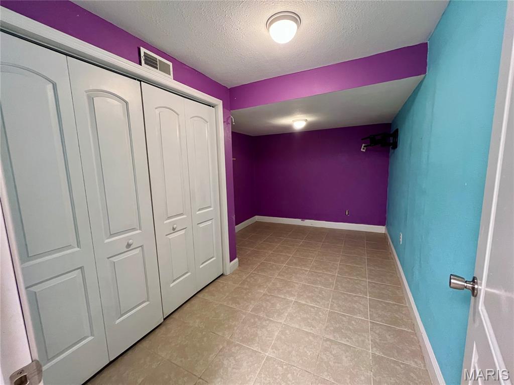 310 Granite Lane Jackson, MO 63755 - Photo 9 of 37