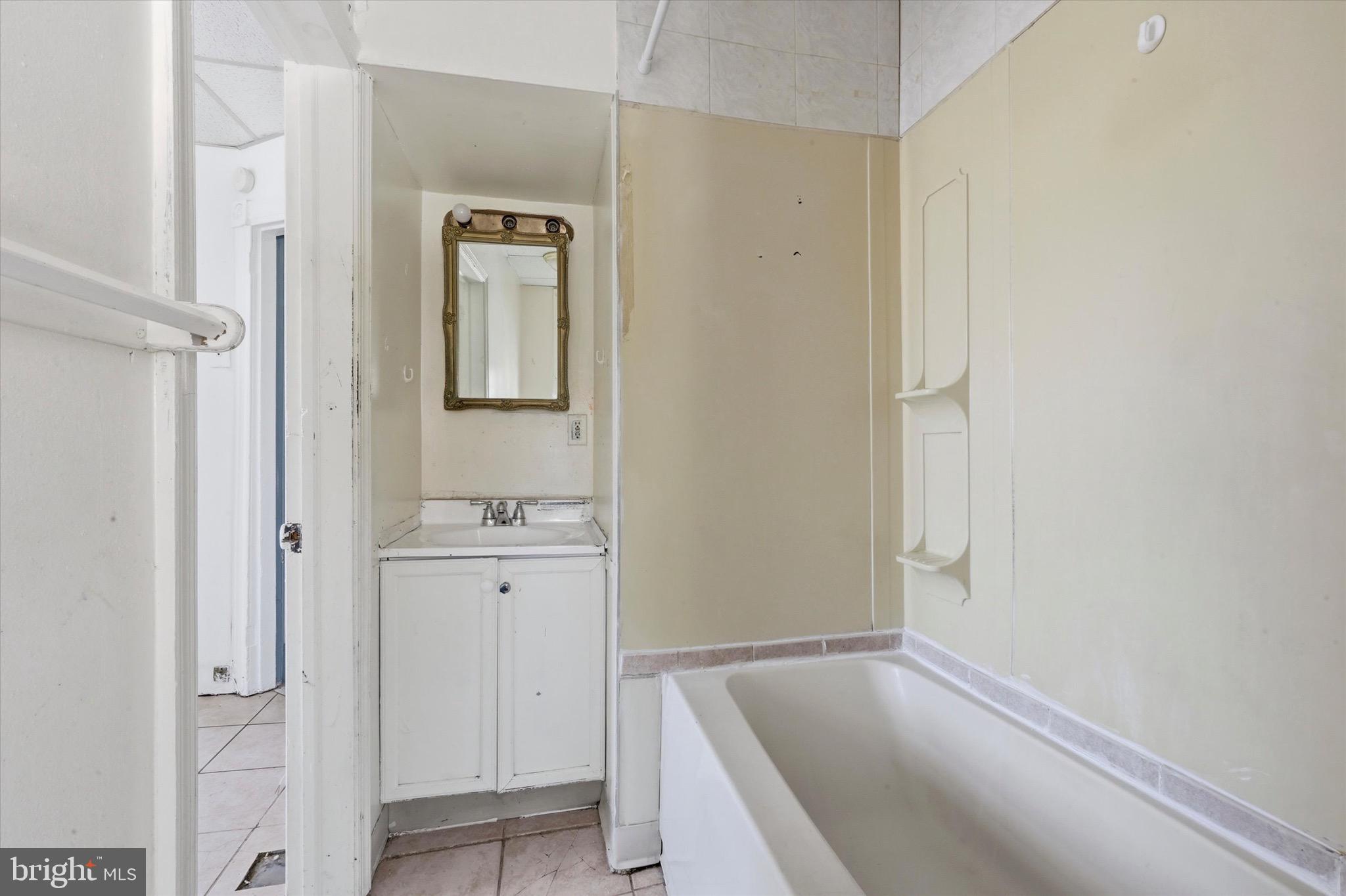 909 Springfield Road, Unit D Darby, PA 19023 - Photo 15 of 15