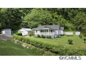 158 Putnam Road Canton, NC 28716 - Photo 1 of 16 Gallery Image 1