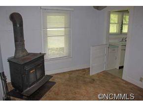 158 Putnam Road Canton, NC 28716 - Photo 9 of 16 Gallery Image 9