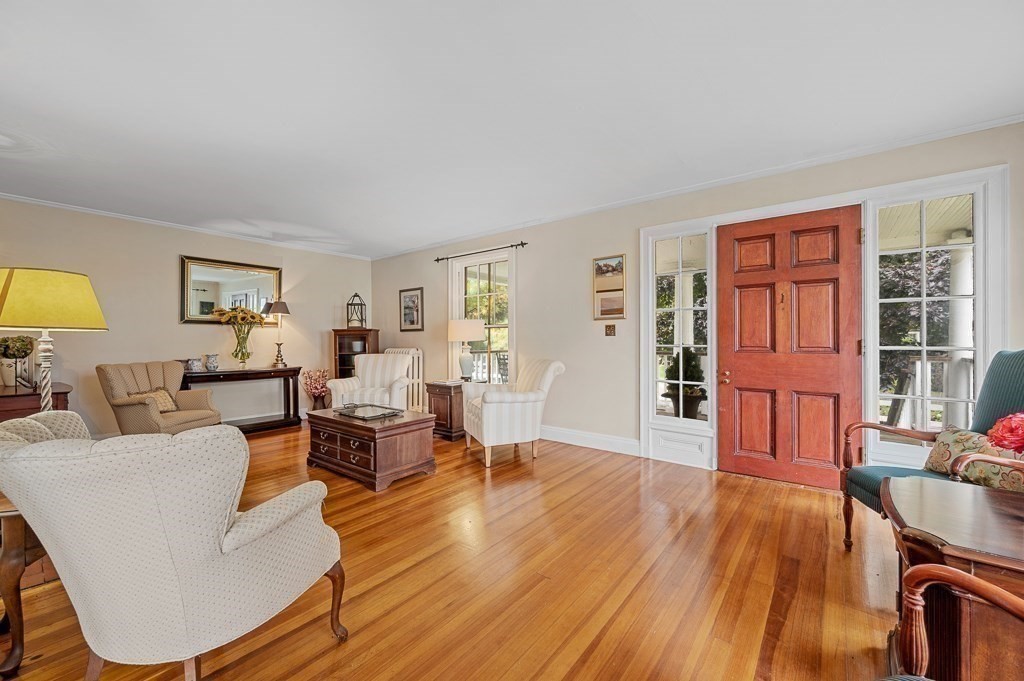 88 Virginia Road Concord, MA 01742 - Photo 11 of 32 Gallery Image 11