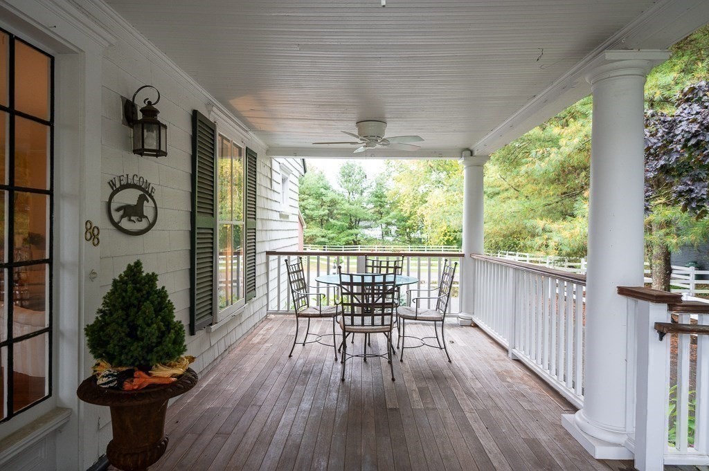 88 Virginia Road Concord, MA 01742 - Photo 4 of 32 Gallery Image 4