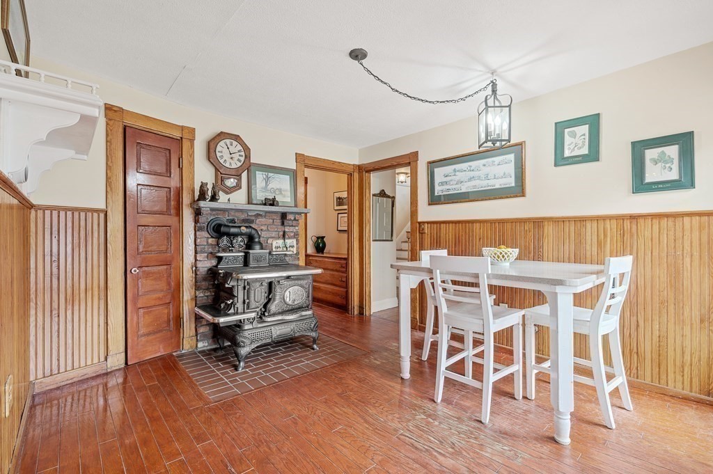 88 Virginia Road Concord, MA 01742 - Photo 7 of 32 Gallery Image 7