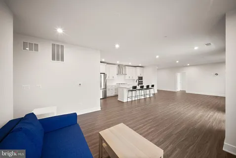 $759,900 | 23640 Bolton Cres Terrace, Unit 403, Ashburn, VA 20148