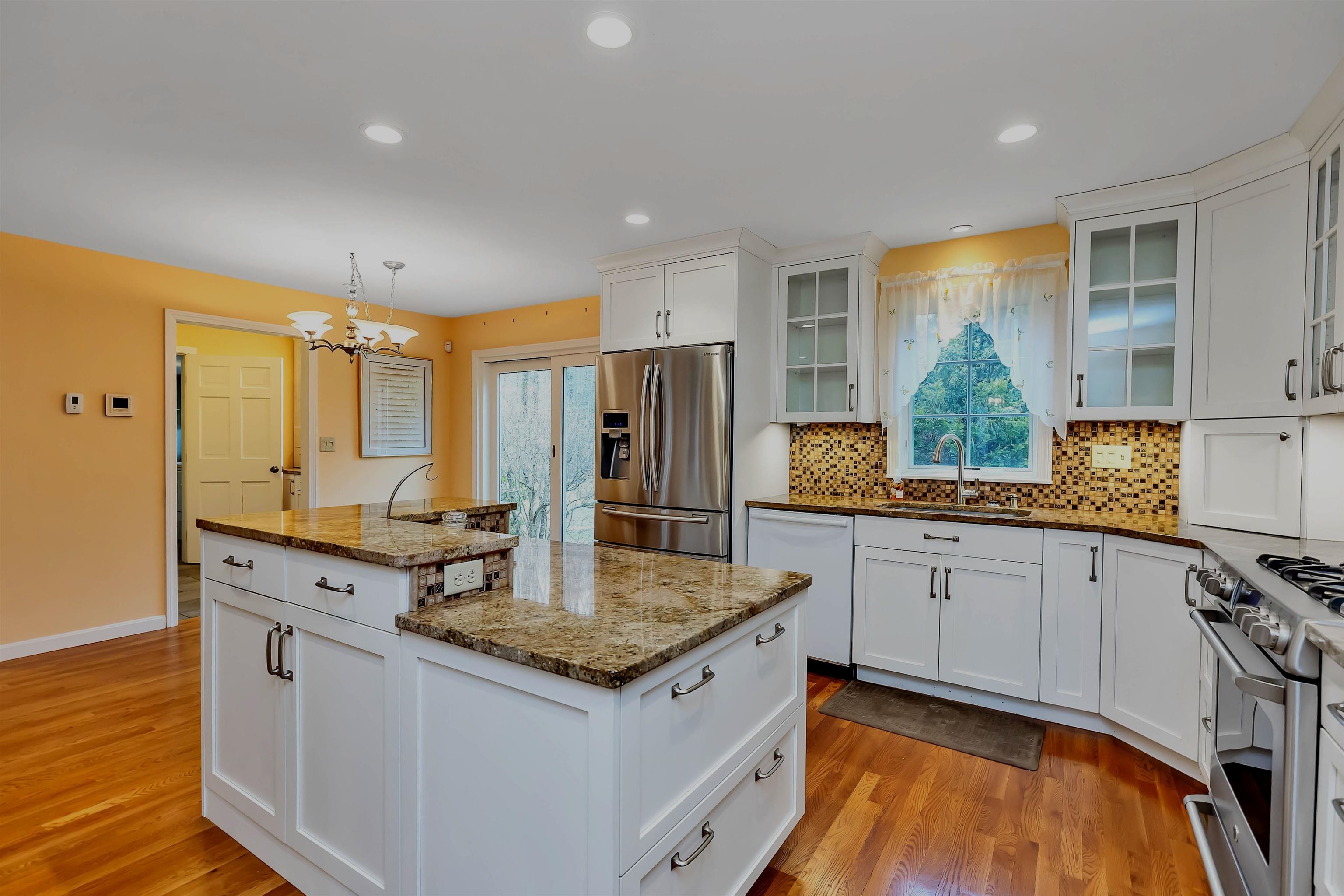 915 Mountain Road Jaffrey, NH 03452 - Photo 7 of 35