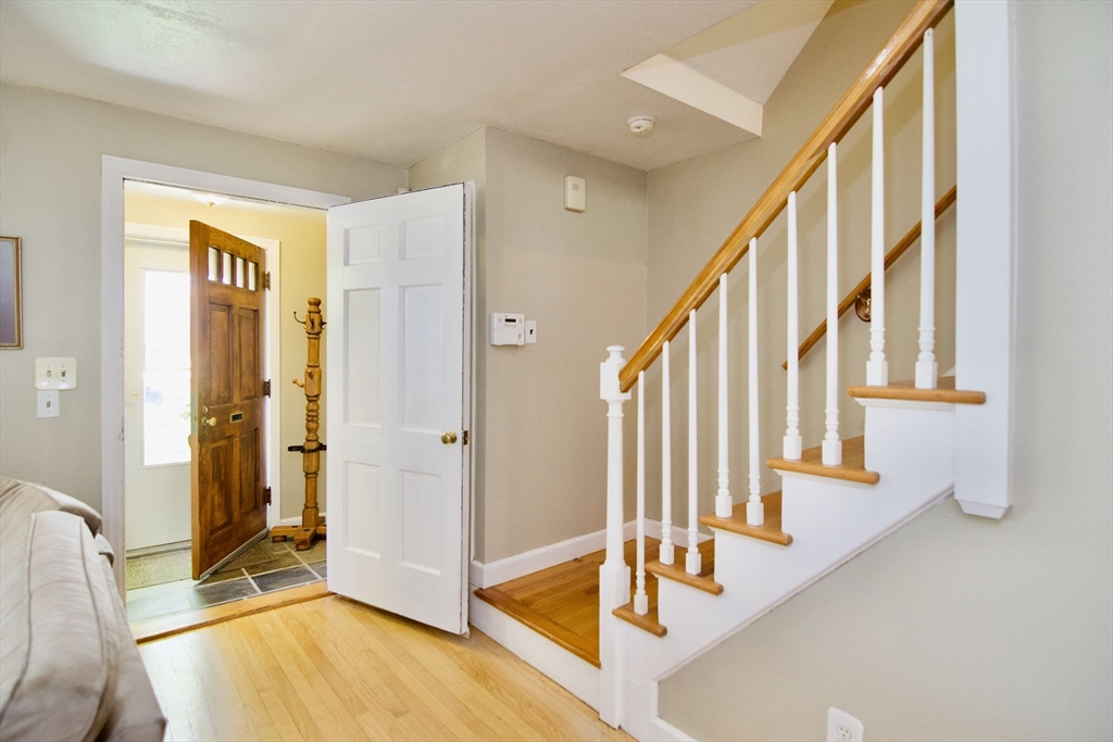 129 Chalmers Street Springfield, MA 01118 - Photo 10 of 42