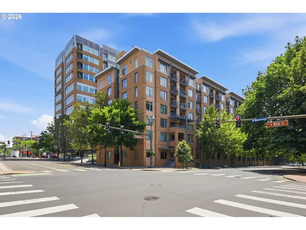$320,000 | 701 Columbia Street, Unit 612, Vancouver, WA 98660