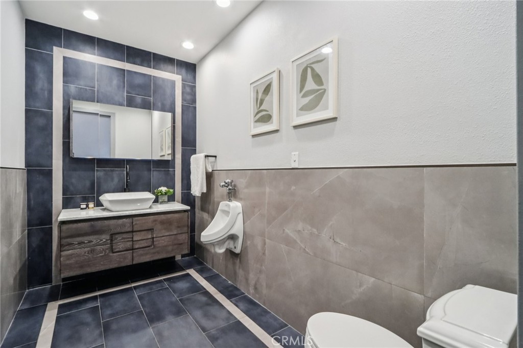 53 Thrasher Irvine, CA 92618 - Photo 20 of 45