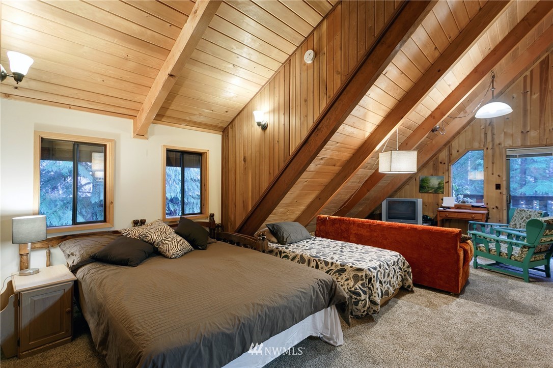13022 Welcome Road Glacier, WA 98244 - Photo 14 of 25 Gallery Image 14