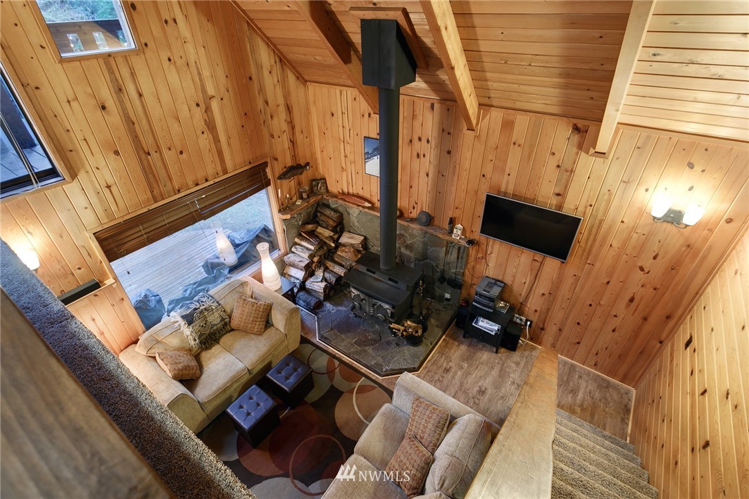13022 Welcome Road Glacier, WA 98244 - Photo 15 of 25 Gallery Image 15