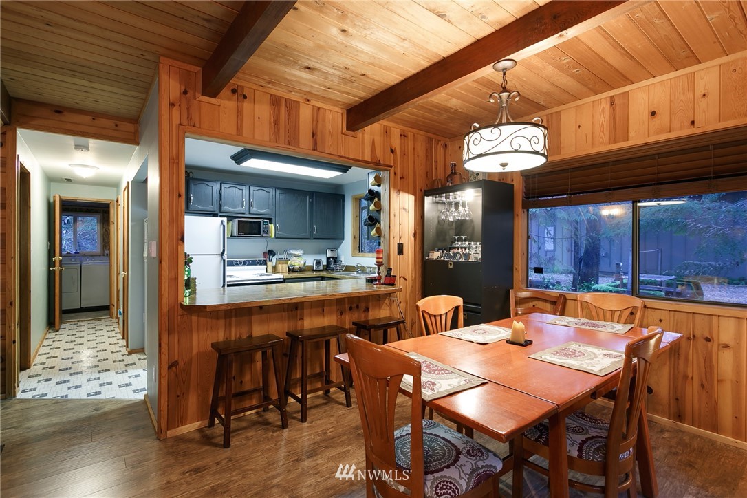 13022 Welcome Road Glacier, WA 98244 - Photo 5 of 25 Gallery Image 5